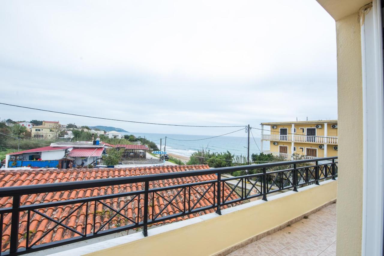 Pantelis Apartments Agios Georgios  Exterior photo