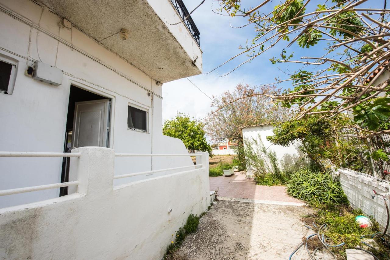 Pantelis Apartments Agios Georgios  Exterior photo