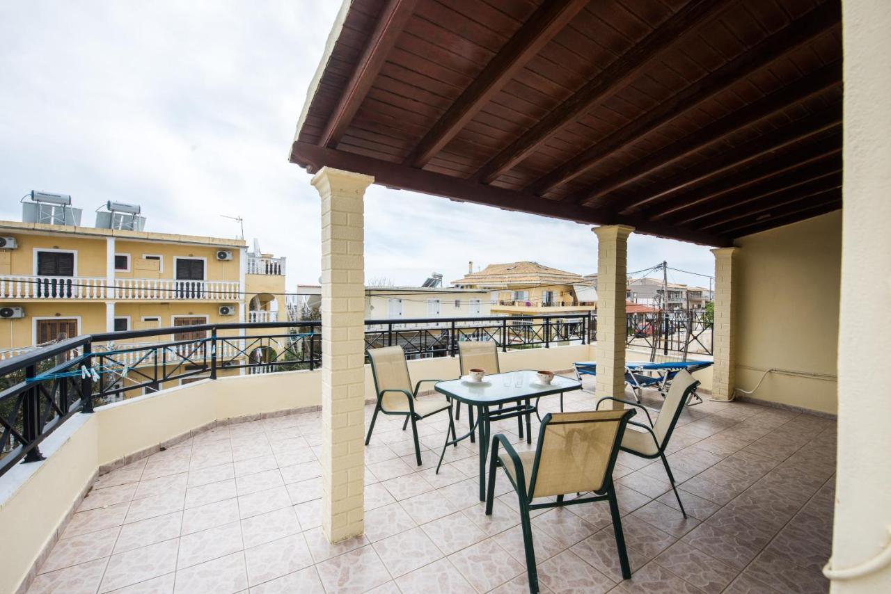 Pantelis Apartments Agios Georgios  Exterior photo