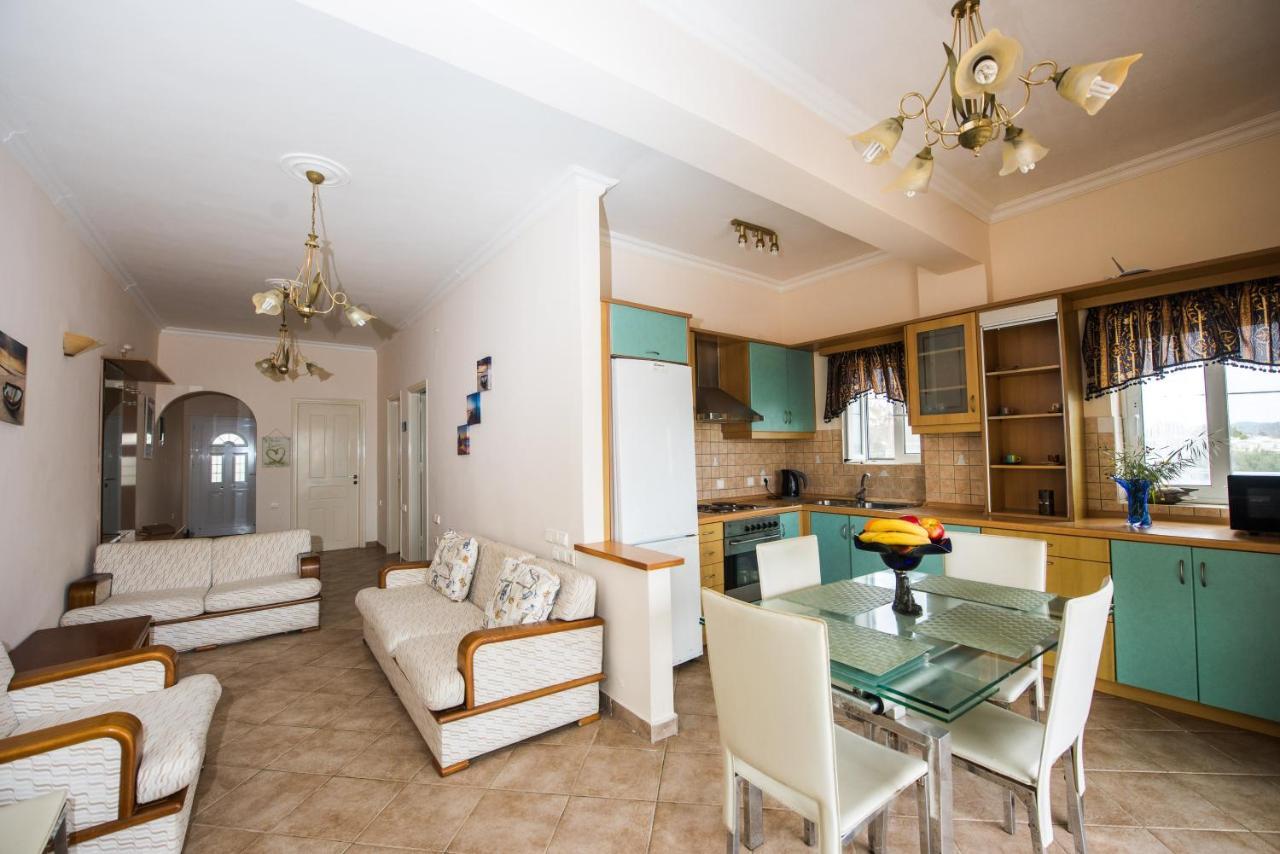 Pantelis Apartments Agios Georgios  Exterior photo
