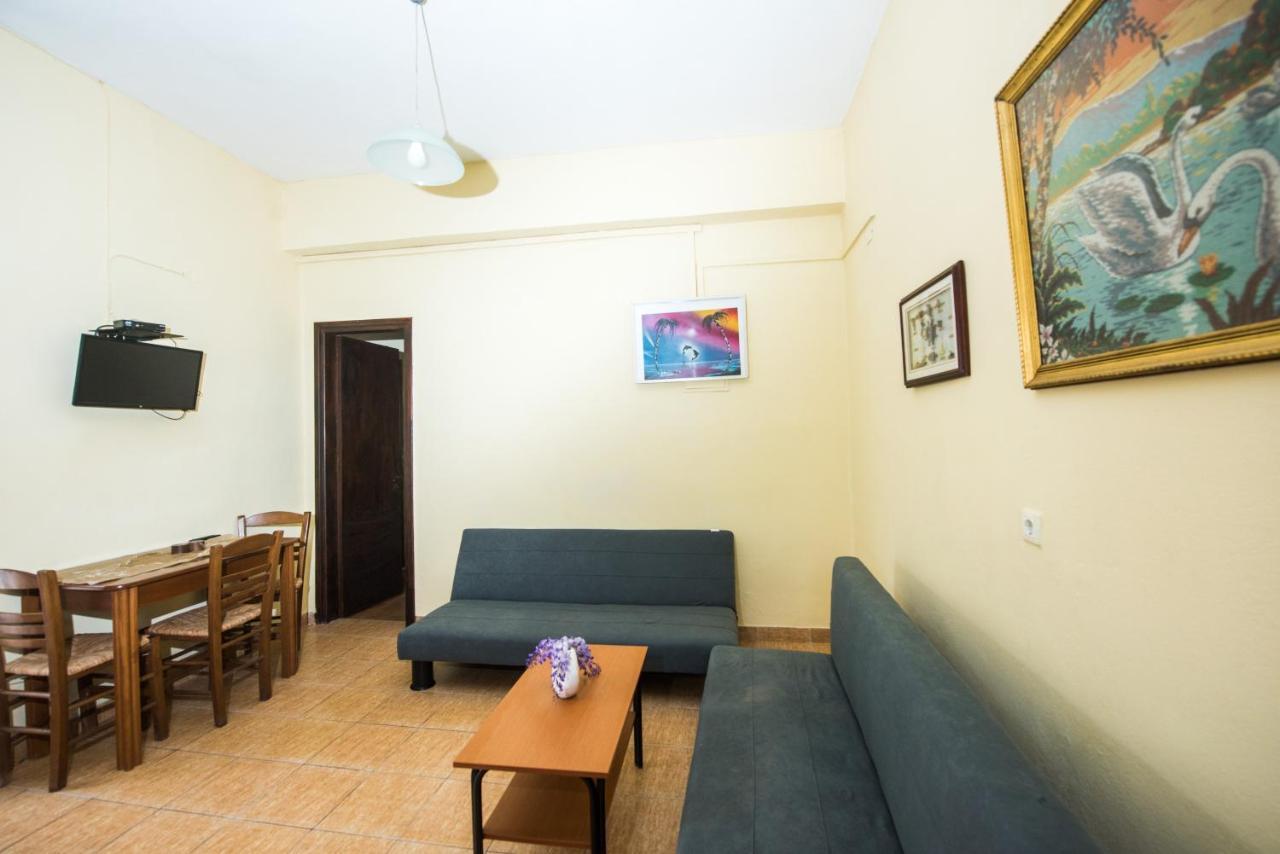 Pantelis Apartments Agios Georgios  Exterior photo